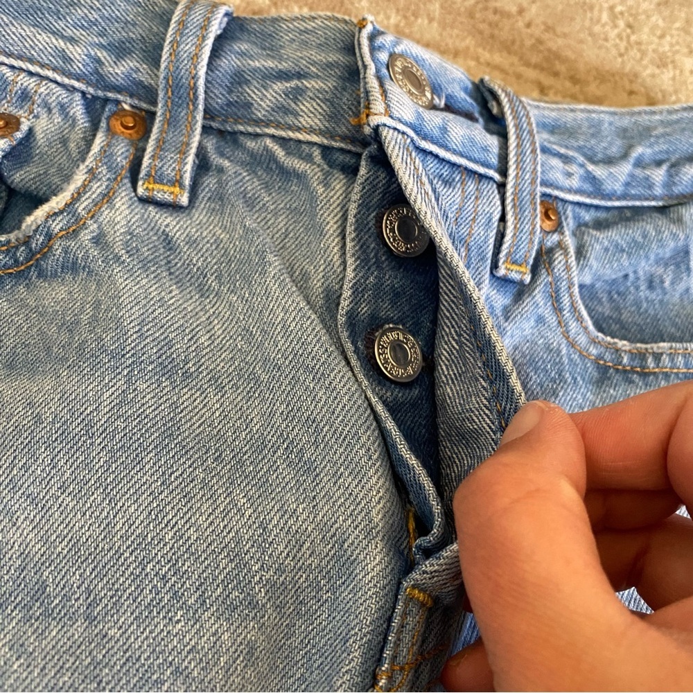 Levi’s Wedgie Button Fly Straight Leg Jeans High Waist 100% Cotton Medium Wash - Picture 4 of 13